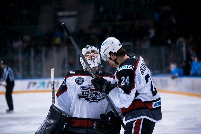 Хоккейный клуб «Рубин» проиграл в полуфинале Кубка Петрова в самом долгом  матче в своей истории