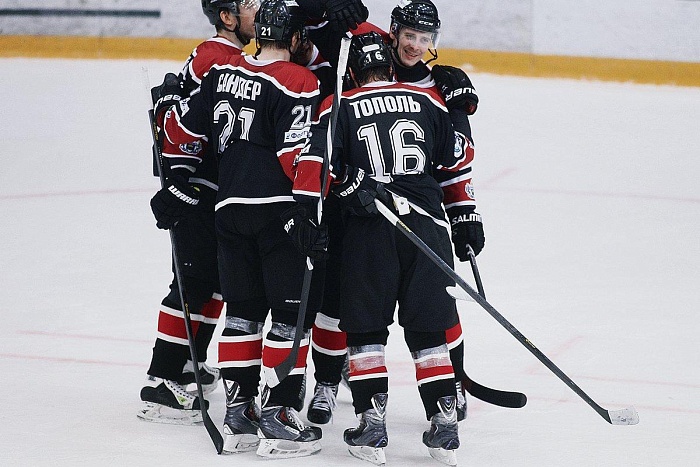 Фото Владимира ОГНЁВА