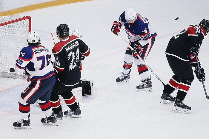 Фото Владимира ОГНЁВА