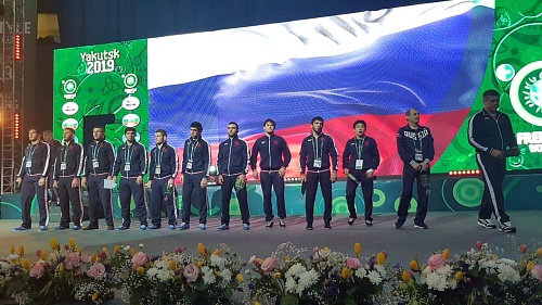 Кубок мира вернулся в Россию