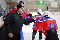 В финале Кубка губернатора Тюменской области по хоккею игроки «стреляют» дублями и хет-триками!