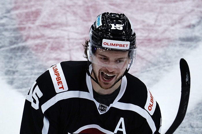 Хоккейный клуб «Рубин» в тринадцатый раз сыграет с «Кристаллом» из Саратова