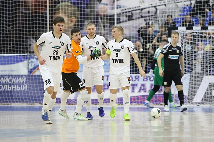 Игрок футзального клуба «Синара» Егор Зайнов: «Когда попал в основу, Сергей Абрамов вспомнил, как меня тренировал в Полевском»