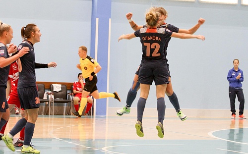 Олькова осваивается в «Авроре»