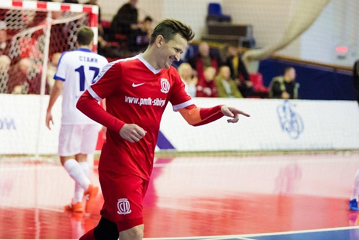 Фото с сайта ПМФК Сибиряк