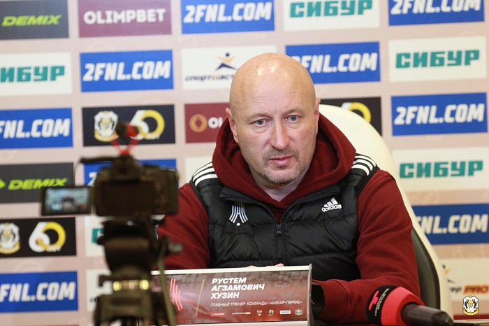Главный тренер ФК «Амкар-Пермь» Рустем Хузин: «Даже у нашего железного человека Дениса Кайкова начало сводить ногу»