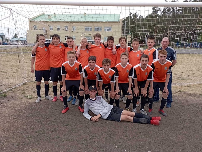 Исетская «Мечта» вышла в областной финал «Кожаного мяча»