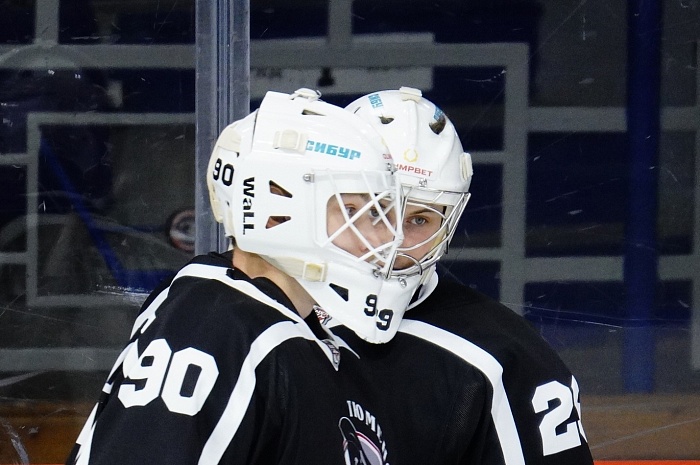 Хоккейный клуб «Тюменский Легион» пропустил одну шайбу и проиграл...