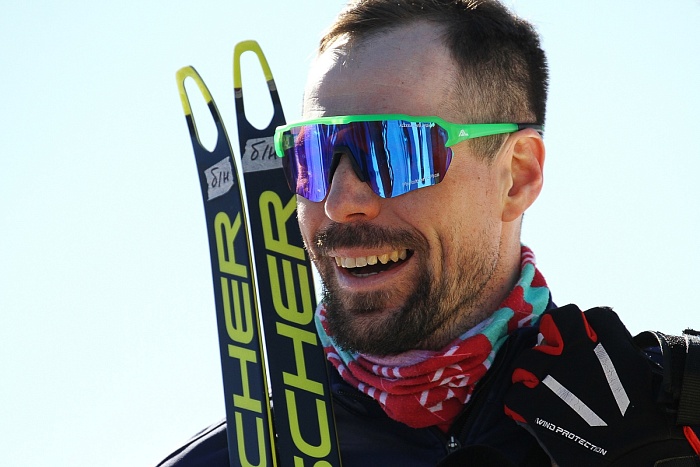 Серебряный призёр скиатлона чемпионата России по лыжным гонкам Сергей Устюгов: «Ноги не удержали, упал от усталости»
