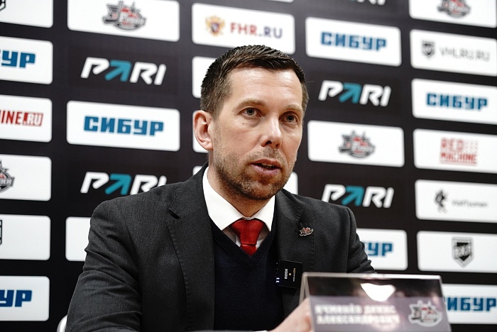 Наставник хоккейного клуба «Рубин» Денис Ячменёв: «Победу нужно заслужить»