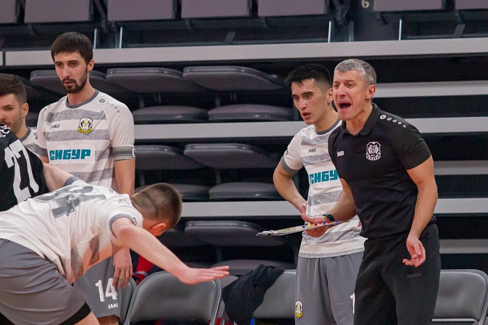 Чемпионат России по мини-футболу среди клубов PARI-Суперлиги. 10-й тур. Первая игра. МФК «Синара» (Екатеринбург) – МФК «Тюмень» – 1:3