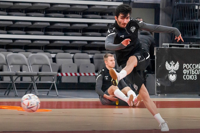 Чемпионат России по мини-футболу среди клубов PARI-Суперлиги. 10-й тур. Первая игра. МФК «Синара» (Екатеринбург) – МФК «Тюмень» – 1:3