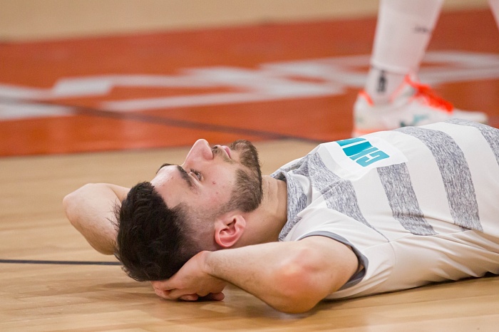 Чемпионат России по мини-футболу среди клубов PARI-Суперлиги. 10-й тур. Первая игра. МФК «Синара» (Екатеринбург) – МФК «Тюмень» – 1:3