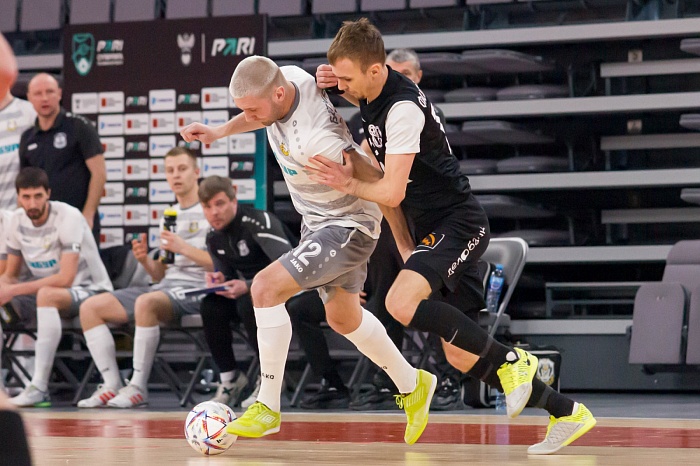 Чемпионат России по мини-футболу среди клубов PARI-Суперлиги. 10-й тур. Первая игра. МФК «Синара» (Екатеринбург) – МФК «Тюмень» – 1:3