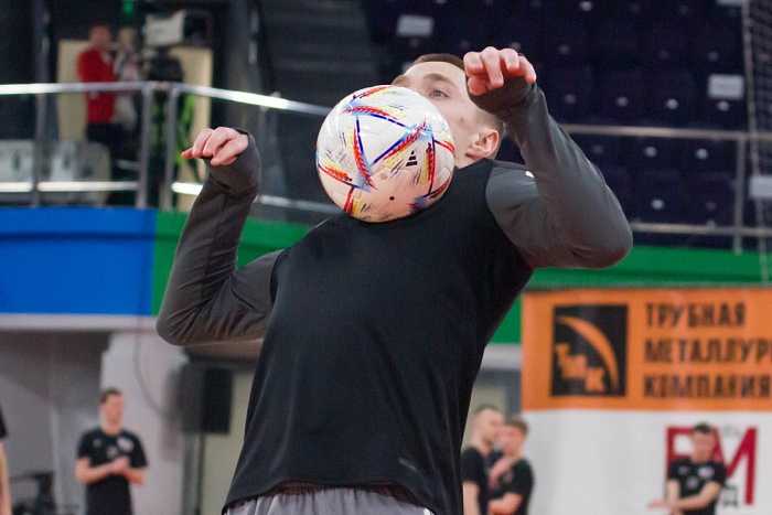 Чемпионат России по мини-футболу среди клубов PARI-Суперлиги. 10-й тур. Первая игра. МФК «Синара» (Екатеринбург) – МФК «Тюмень» – 1:3