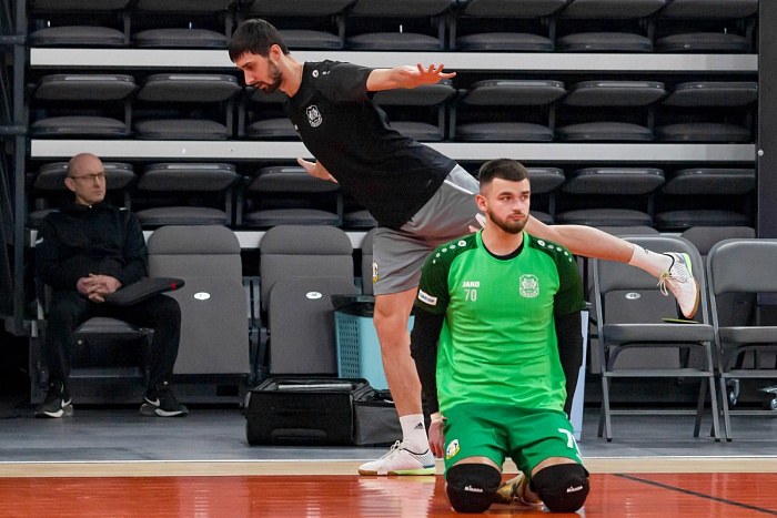 Чемпионат России по мини-футболу среди клубов PARI-Суперлиги. 10-й тур. Первая игра. МФК «Синара» (Екатеринбург) – МФК «Тюмень» – 1:3