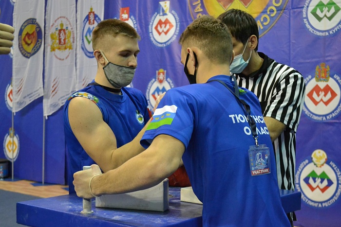 Рукоборцы взяли награды на Урале