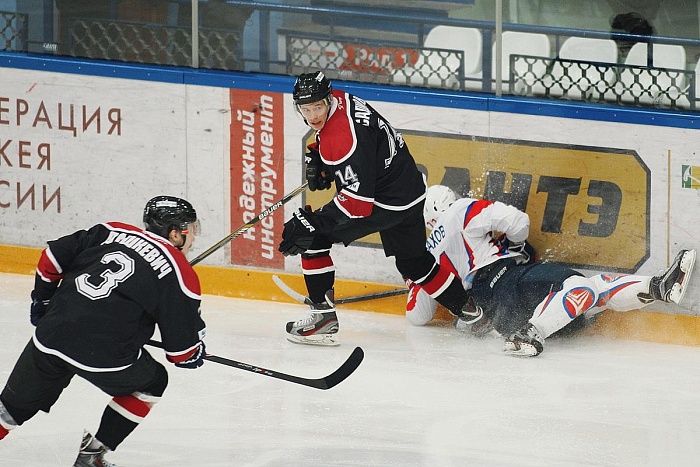 Фото Владимира ОГНЁВА