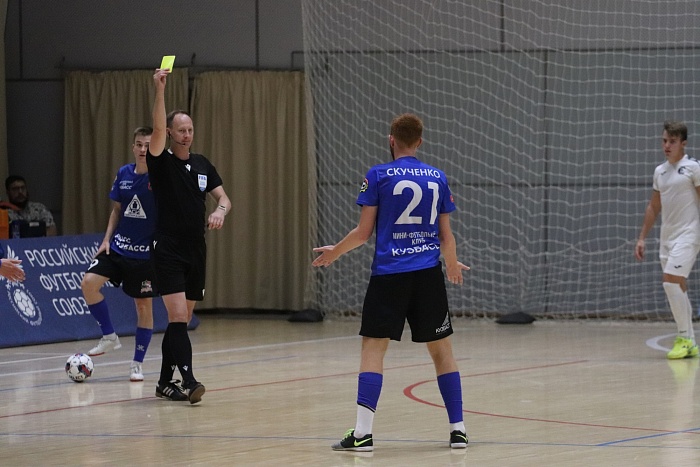 Тюменцы отсудят матчи футзальной Суперлиги в Екатеринбурге и Норильске