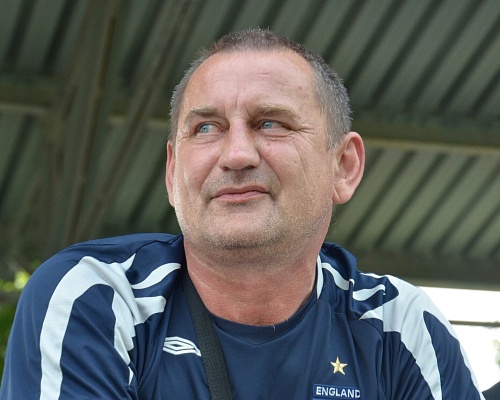 Легендарный футболист Евгений Зарва отметил юбилей