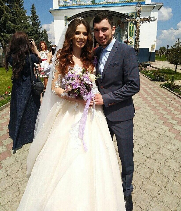 Александр Логинов женился на Марии Кручовой!