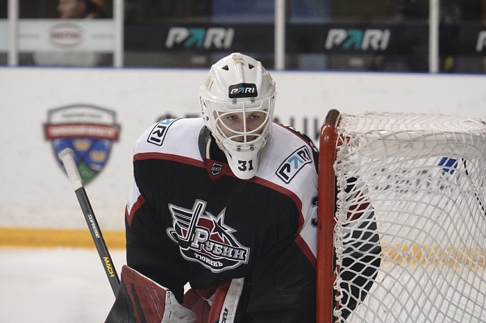 Тюменский хоккейный клуб «Рубин» проиграл в Тамбове по буллитам