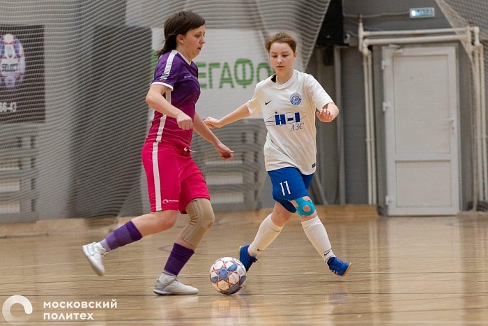 Тюменки проиграли в Комягино