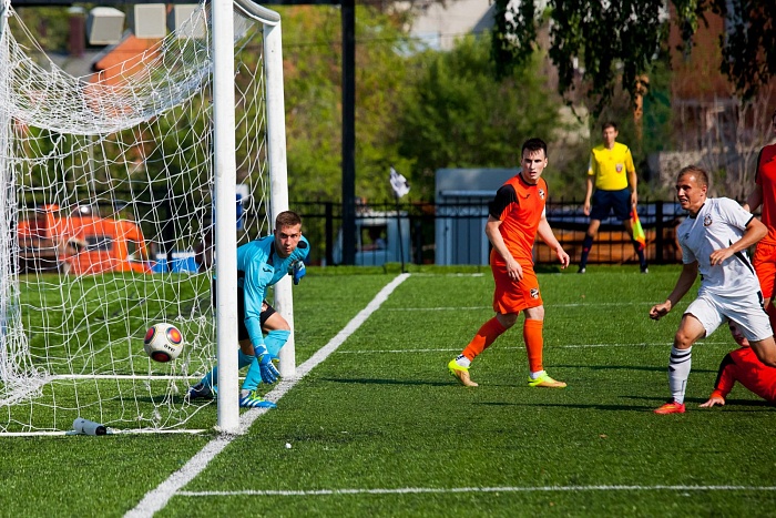 Фото Дани Савиных