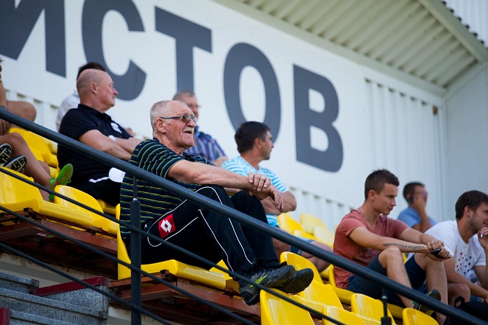 Фото Дани Савиных