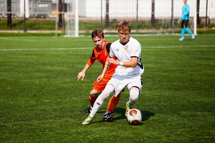 Фото Дани Савиных