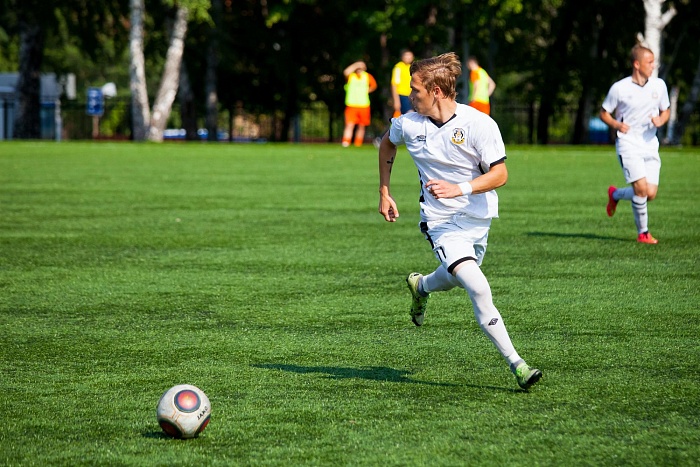 Фото Дани Савиных