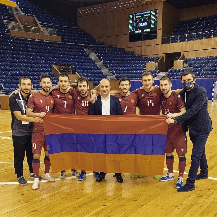 Асланян снова огорчил болгар