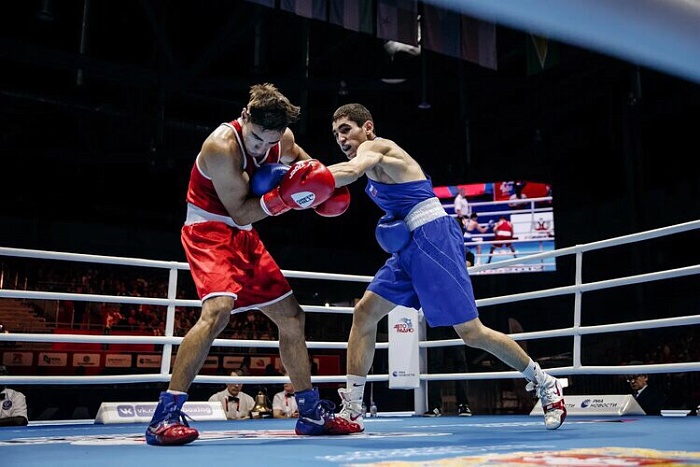 Батыргазиев дважды послал болгарина в нокдаун