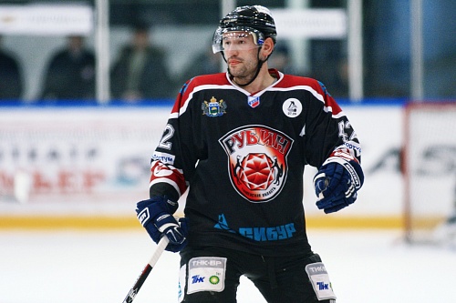 В Тюмени состоялся хоккейный матч памяти Ремира Хайдарова