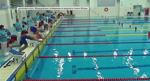 Тюменские пловцы удачно начали чемпионат Уральского федерального округа