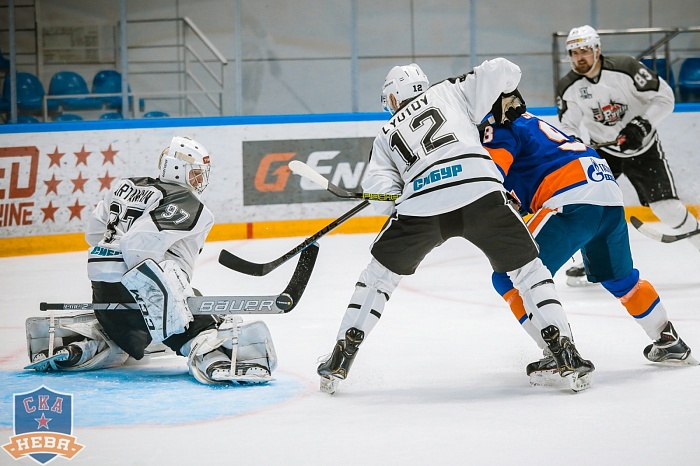«Рубин» сыграет с армейцами в Питере