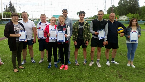 Сыграли у сетки в формате «2х2»