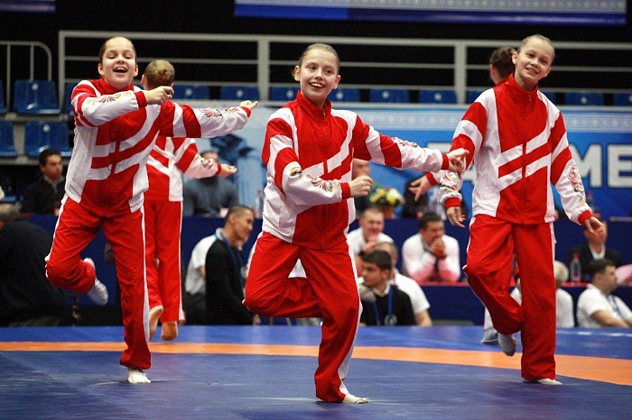 Фото Александра ЗЫРЯНОВА