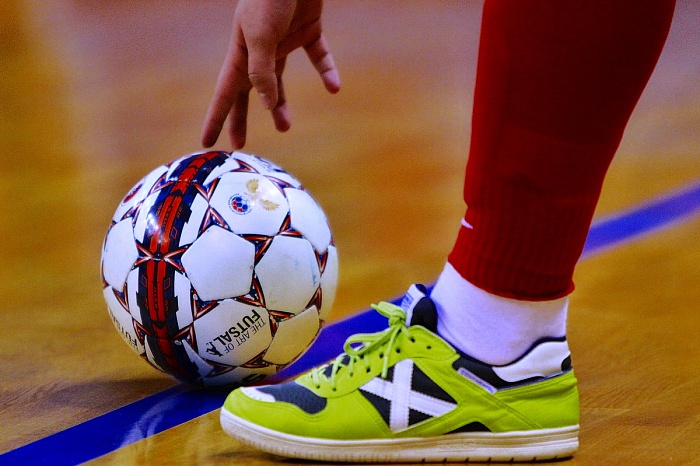 «Спарта» приблизилась к лидерам в открытом чемпионате Ишима по мини-футболу