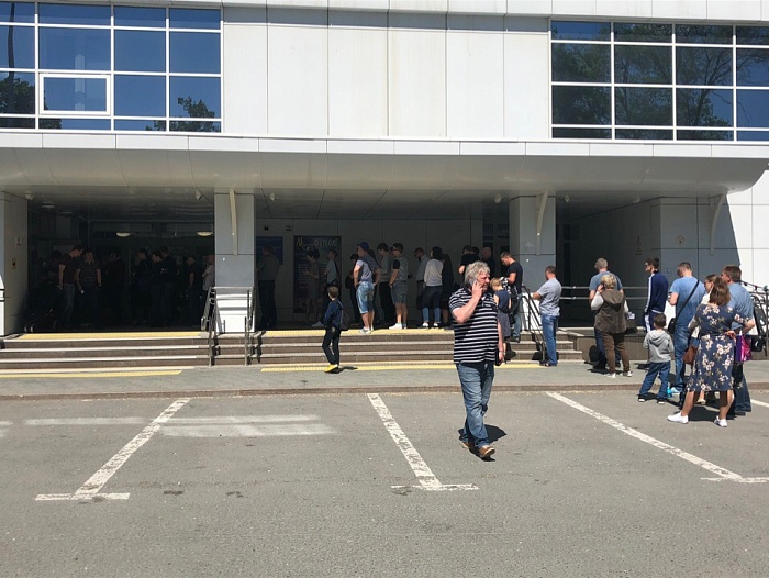 Все билеты на мини-футбол в Тюмени проданы!