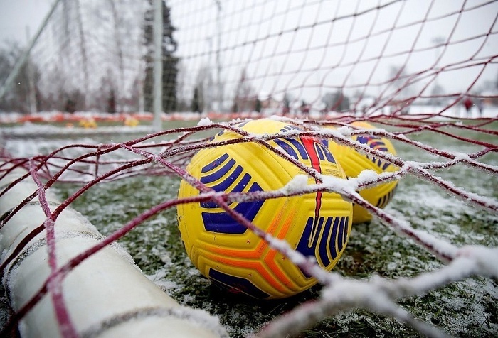 Фавориты одержали победы в чемпионате области по футболу среди ветеранов