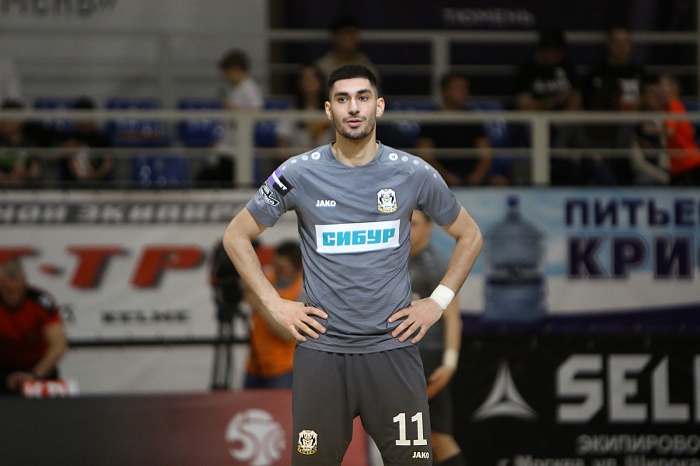Игрок МФК «Тюмень» Камиль Герейханов: «Ехать с 0-2 в серии в Москву… это стало бы катастрофой»