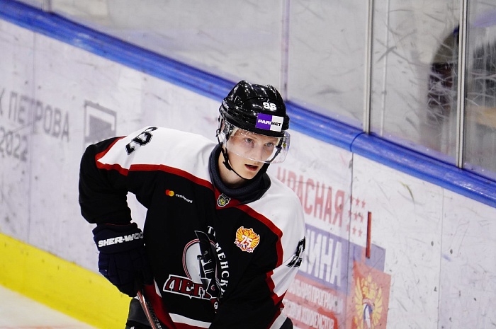 Защитник ХК «Рубин» Иван Меледин: «Будем показывать достойный хоккей на выезде, как-никак мы – чемпионы»