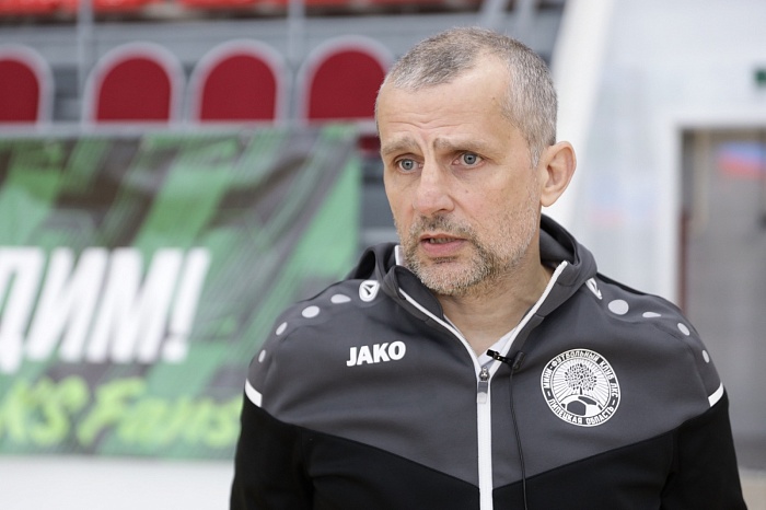 Команда экс-наставника МФК «Тюмень» Темура Алекберова вышла в полуфинал