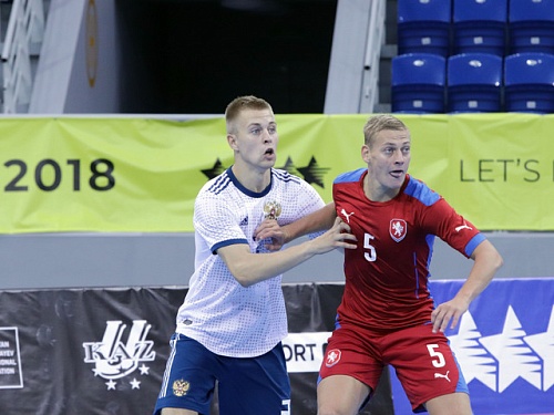 Тюменский защитник забил в четвертьфинале!