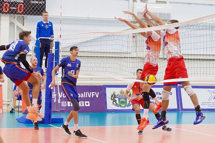 Тюменцы вновь проиграли «Магнитке» (ВИДЕОТРАНСЛЯЦИЯ)