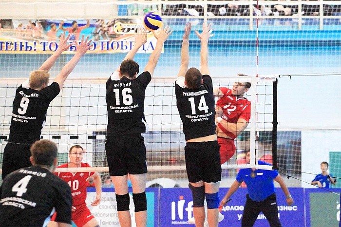 Фото Александра ЗЫРЯНОВА