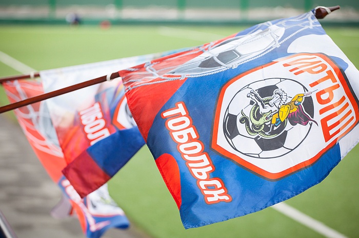 Тобольский «Иртыш» уступил «Кристаллу», а «Богандинский» обыграл «Олимпию»