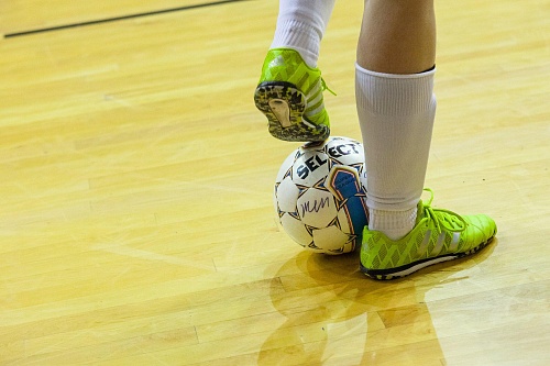 «Сибирячка» сыграет в Питере