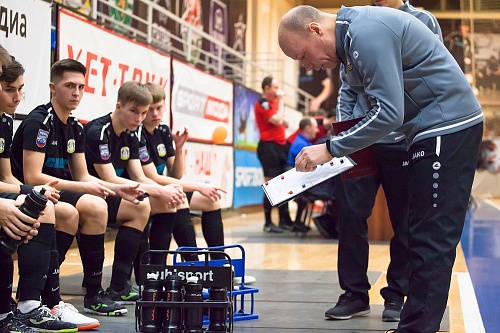 Дублеры проявили миролюбивость в Ялуторовске